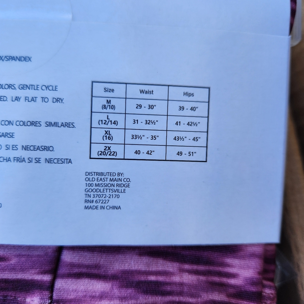 Two Leggings Size XL - Picture 3 of 3